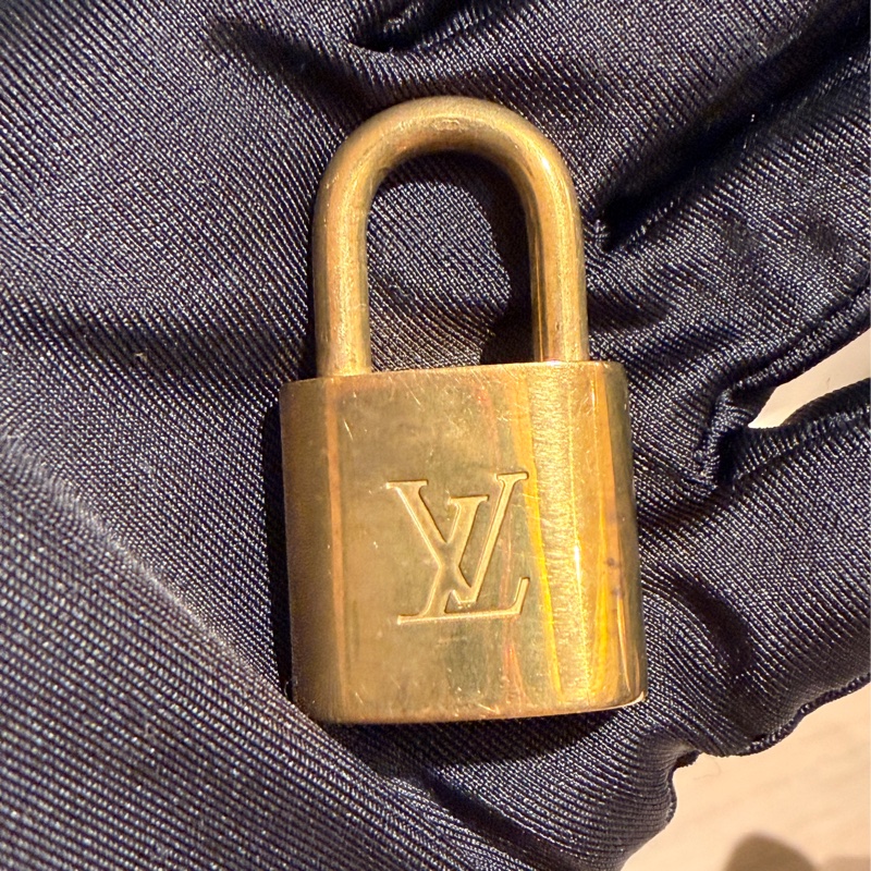 Louis Vuitton Monogram Keepall 50（近全新，塵袋、鎖、鑰匙、吊牌、手把皮環）-30