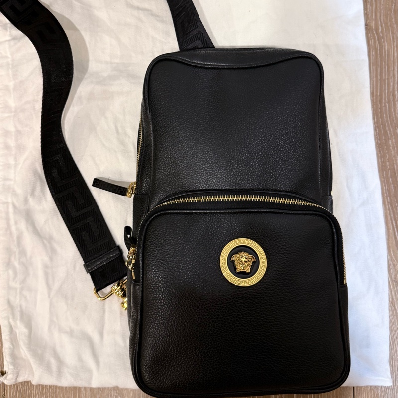 Versace Medusa 凡賽斯美杜莎 經典荔枝紋皮革-0