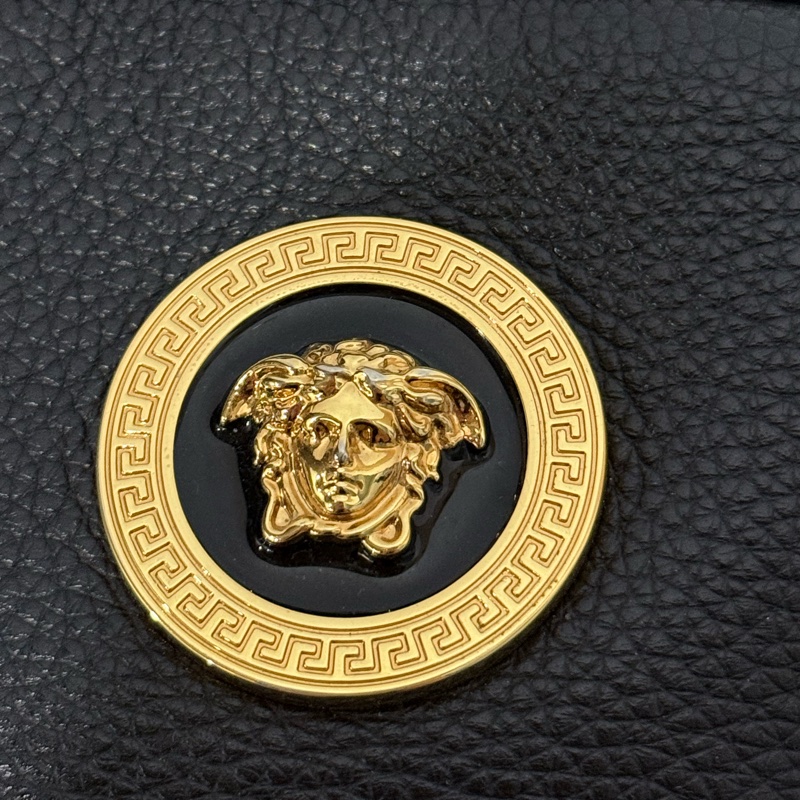 Versace Medusa 凡賽斯美杜莎 經典荔枝紋皮革-1