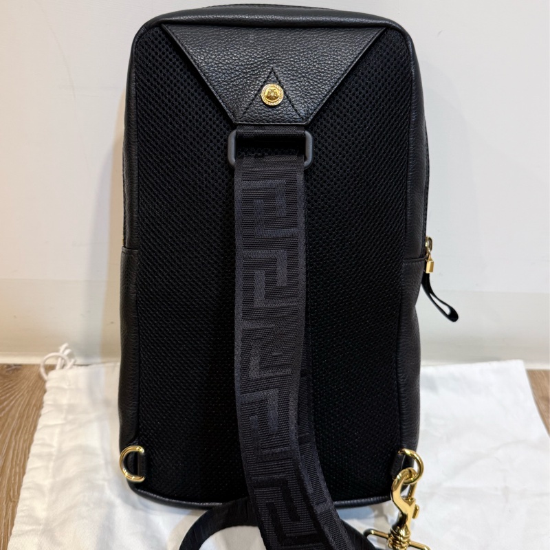 Versace Medusa 凡賽斯美杜莎 經典荔枝紋皮革-3