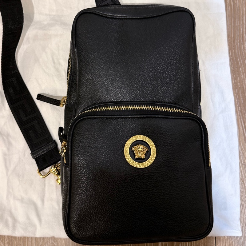 Versace Medusa 凡賽斯美杜莎 經典荔枝紋皮革-5