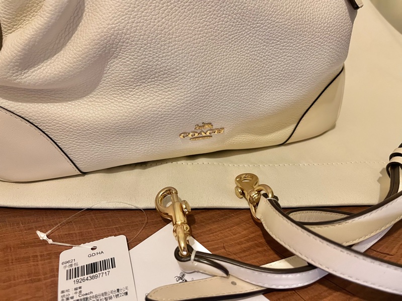 coach 60621 荔枝牛皮醫師包｜米白｜附背帶-17