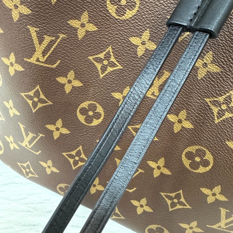 LV M44020 Neo noe 原花 黑 肩背包 水桶包 購物包 香檳包 束口包 斜背包-12