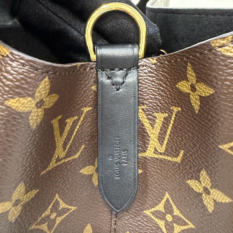 LV M44020 Neo noe 原花 黑 肩背包 水桶包 購物包 香檳包 束口包 斜背包-21
