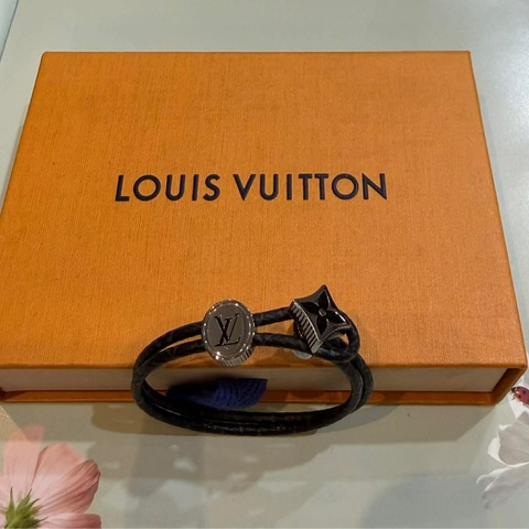 Louis Vuitton LV Keep It Twice 雙圈皮革手環95新(手圍16內可戴）