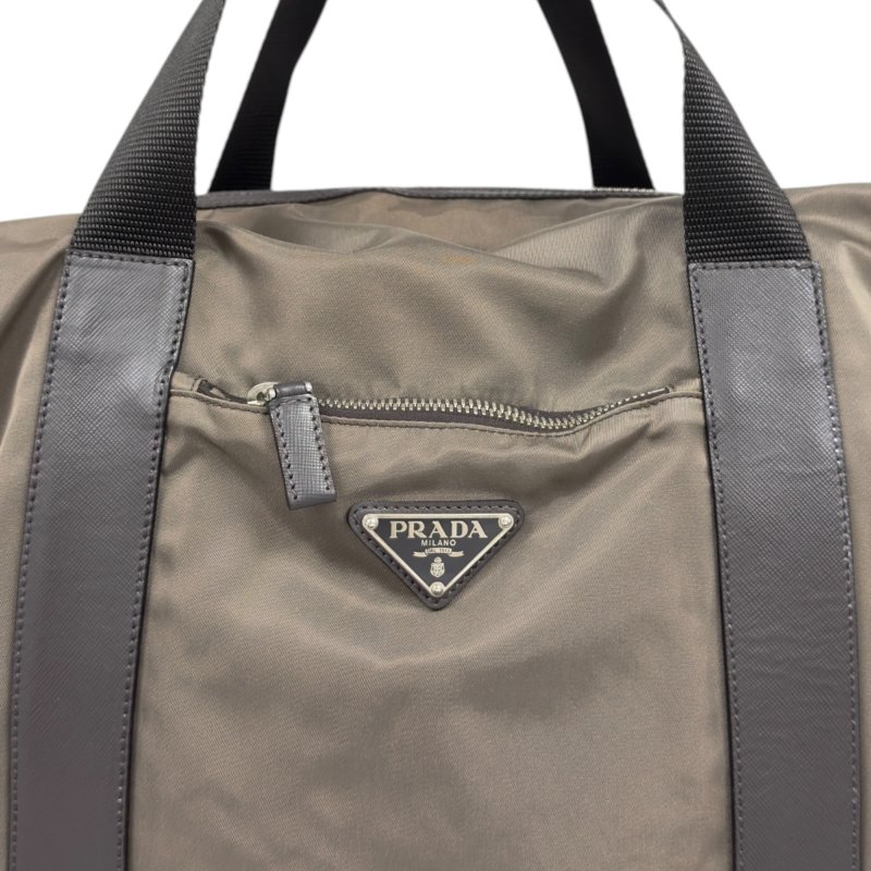 PRADA 三角標 旅行袋-1