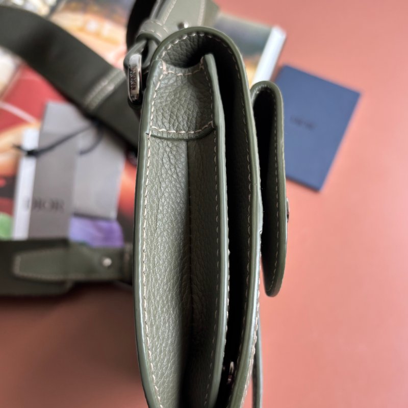 ::Christian Dior:: Saddle Pouch 墨綠色皮革馬鞍包 胸口包 側背包-15