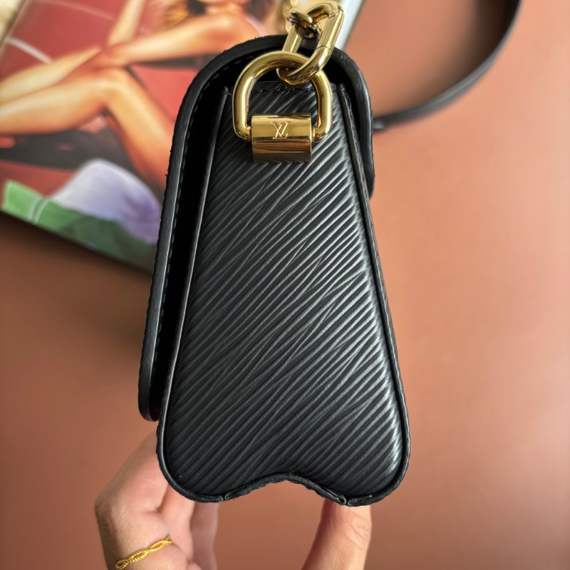 ::LOUIS VUITTON:: LV Twist 黑色EPI皮革金旋轉釦手提兩用包-7