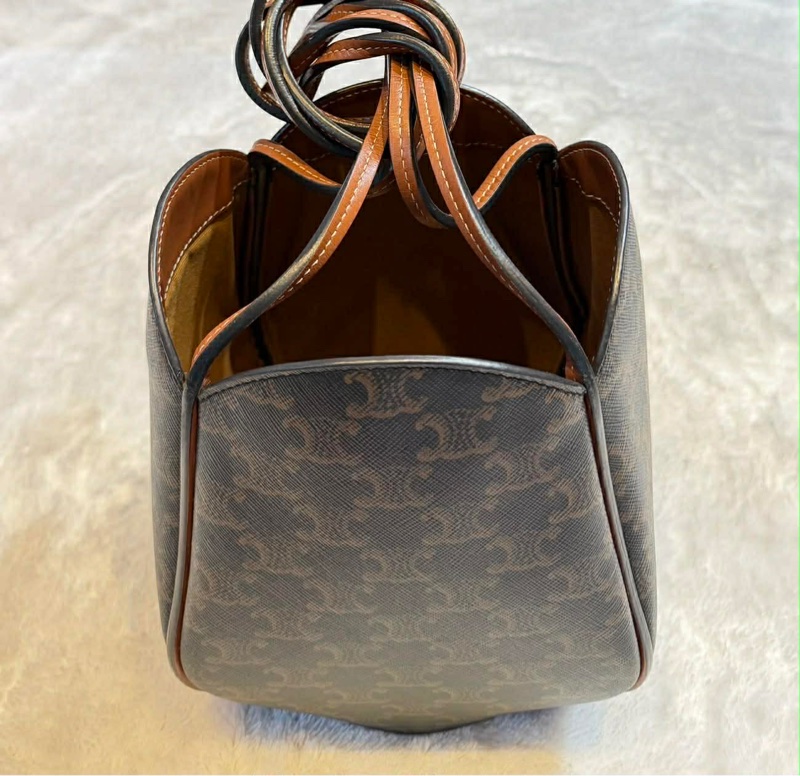 CELINE Triomphe 經典老花迷你水桶包-0