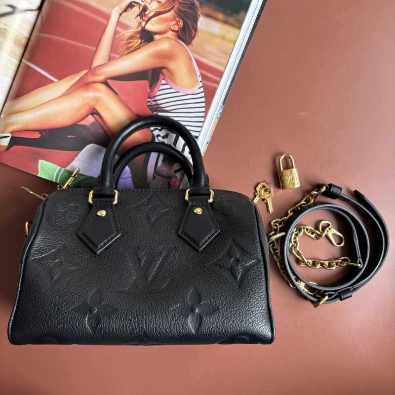 ::LOUIS VUITTON:: LV M58953 Speedy Bandoulière 20 黑色壓紋波士頓手提斜背包-2