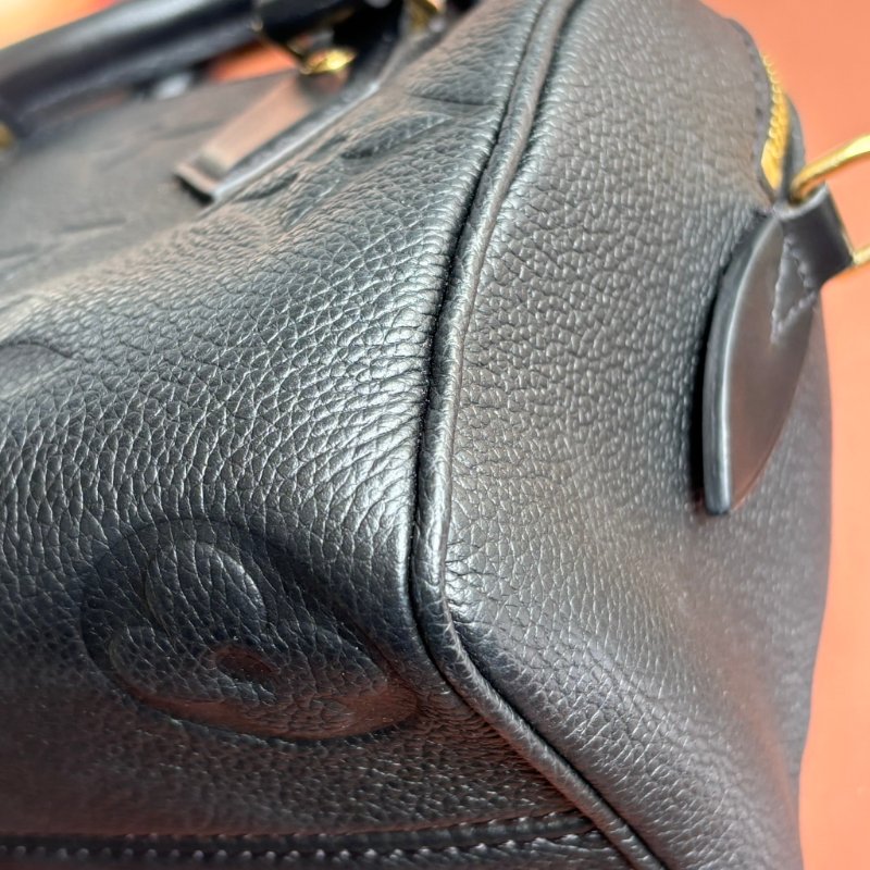 ::LOUIS VUITTON:: LV M58953 Speedy Bandoulière 20 黑色壓紋波士頓手提斜背包-4