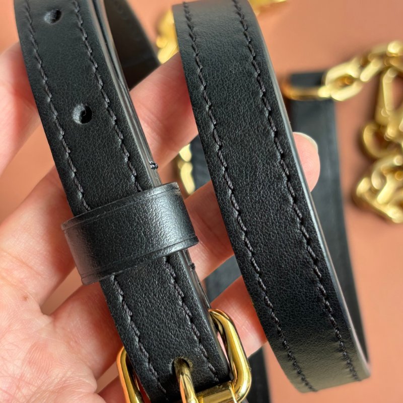 ::LOUIS VUITTON:: LV M58953 Speedy Bandoulière 20 黑色壓紋波士頓手提斜背包-18