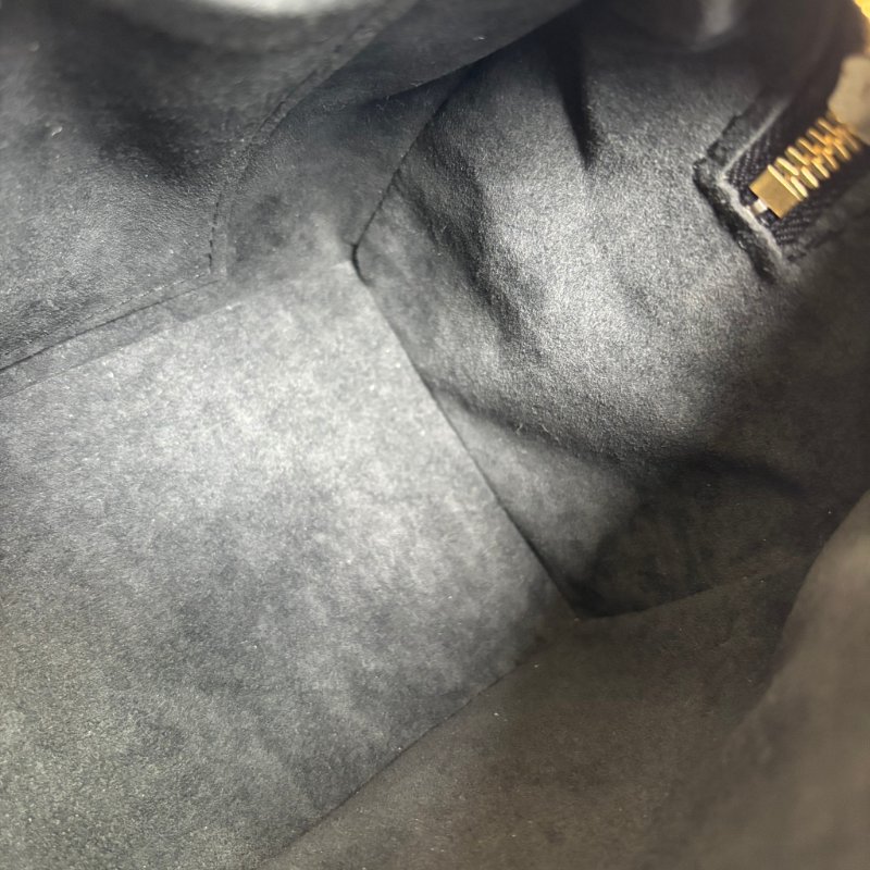 ::LOUIS VUITTON:: LV M58953 Speedy Bandoulière 20 黑色壓紋波士頓手提斜背包-23