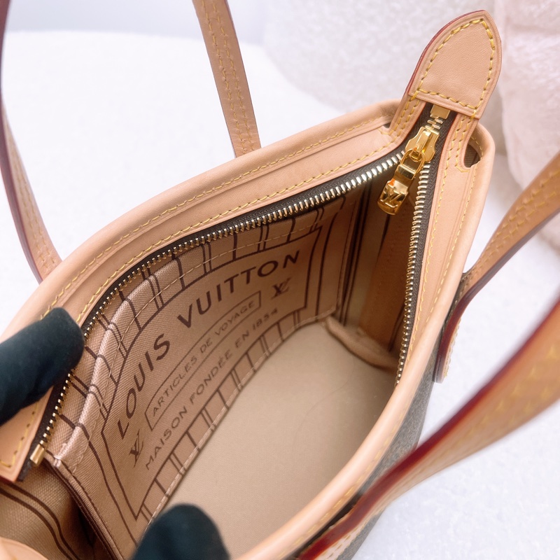 Lv neverfull bb 奶茶肩帶托特包-11