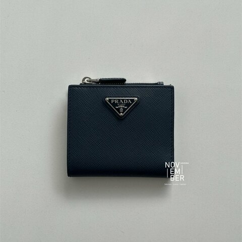 99.9新💙 Prada 普拉達 Saffiano 皮革錢包 深藍色銀釦