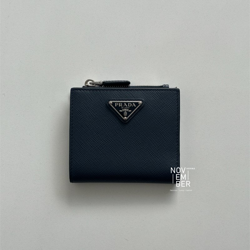 99.9新💙 Prada 普拉達 Saffiano 皮革錢包 深藍色銀釦-0