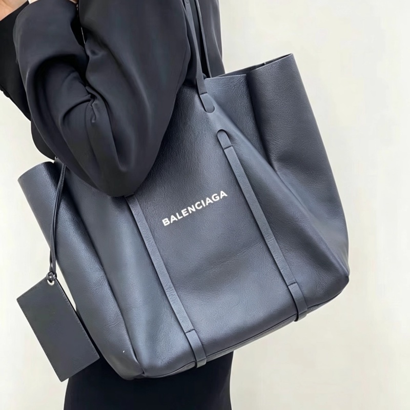 Balenciaga巴黎世家經典黑色字母LOGO托特包​​🍳-18