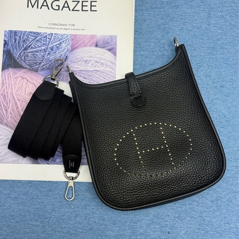 Hermes mini Evelyne 16 黑色銀扣