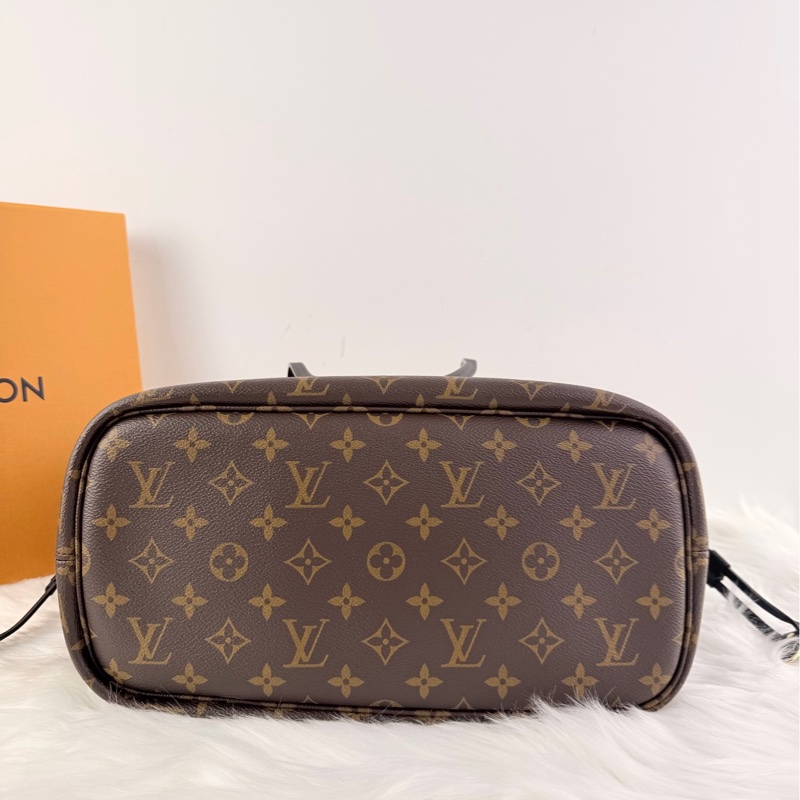 全新現貨26年帶票，LV neverfull中號反轉黑 nf中號黑色雙面反轉-4