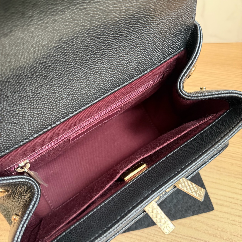 全新品 割愛出售affinity  bag 郵差包 黑色晶片款-22
