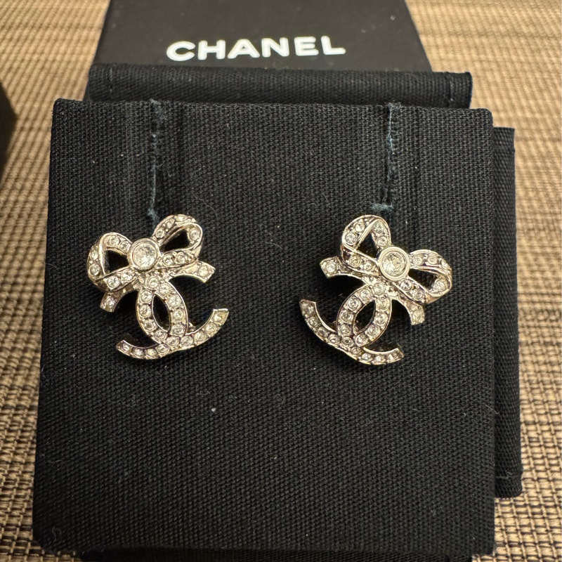 CHANEL 耳環 耳釘 蝴蝶結CC-0