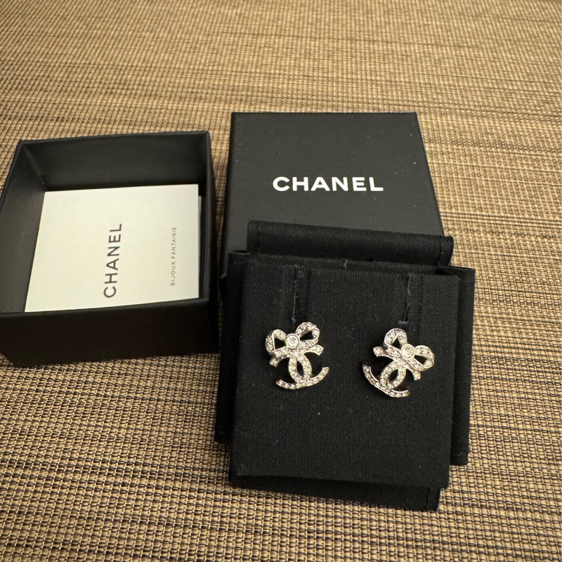 CHANEL 耳環 耳釘 蝴蝶結CC-2