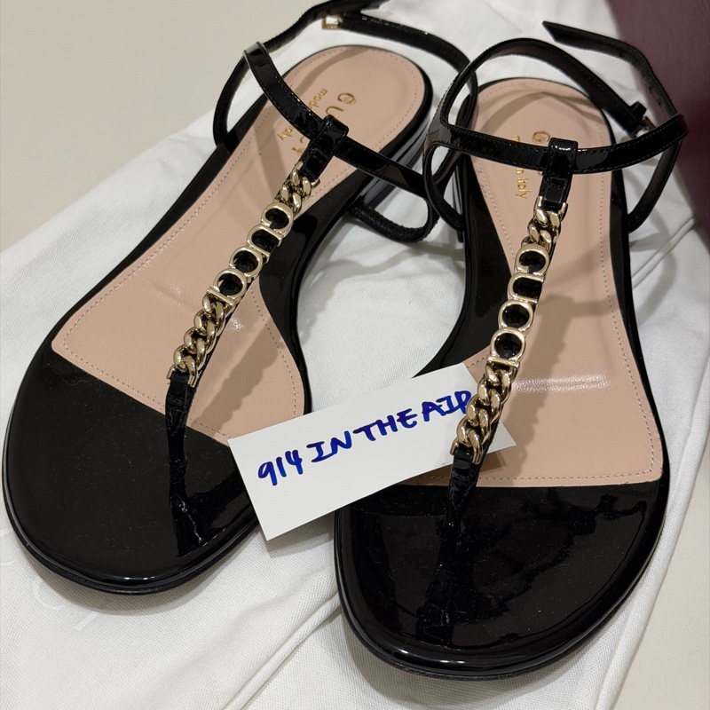914intheair 『全新閒置』古馳新款Gucci字母logo T字涼鞋36（23-23.5cm)-6