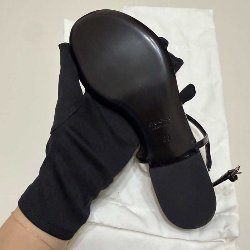 914intheair 『全新閒置』古馳新款Gucci字母logo T字涼鞋36（23-23.5cm)-15