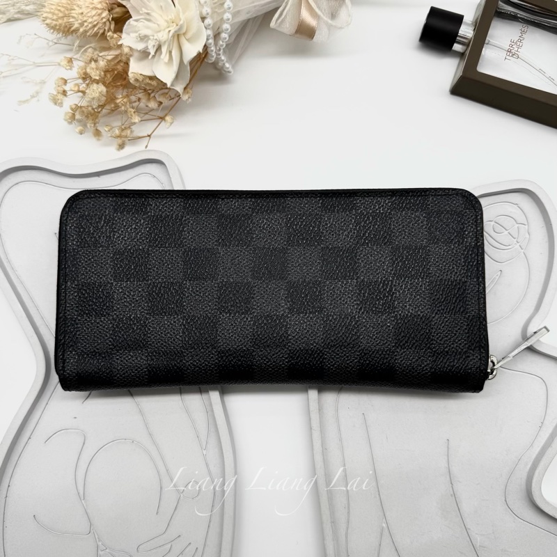 LOUIS VUITTON LV經典黑灰棋盤格拉鍊長夾-1