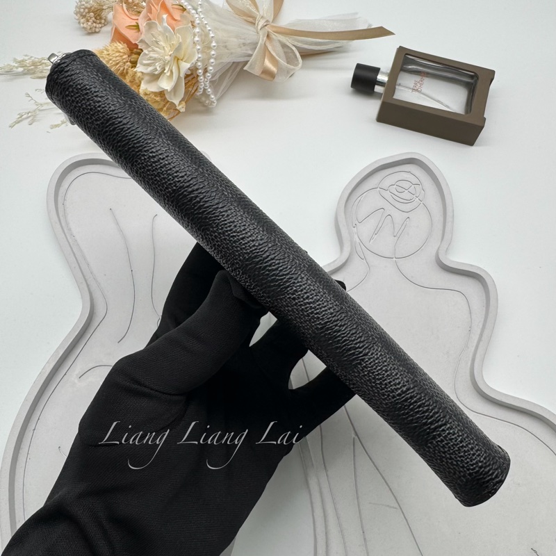 LOUIS VUITTON LV經典黑灰棋盤格拉鍊長夾-20