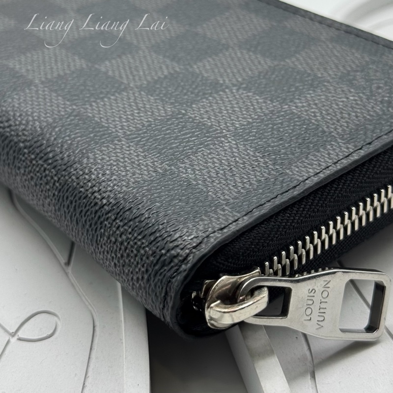 LOUIS VUITTON LV經典黑灰棋盤格拉鍊長夾-23