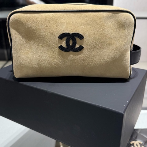 Chanel香奈兒26M coco beach沙灘系列麂皮洗書包小號