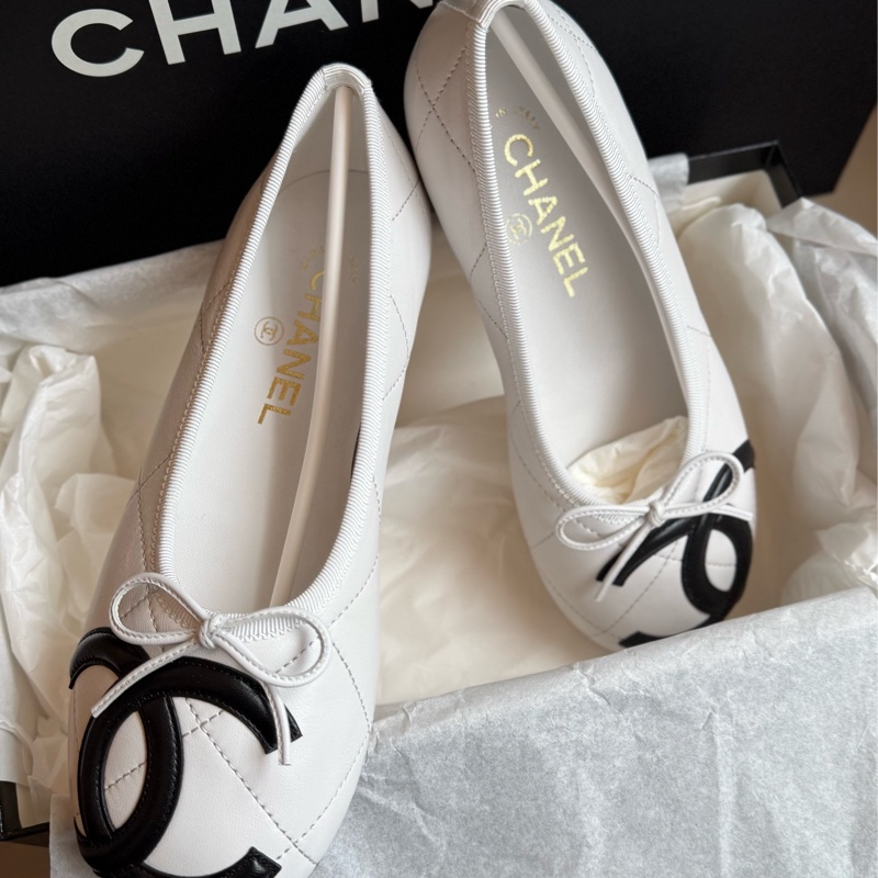 Chanel香奈兒26M coco beach白色康鵬鞋-1