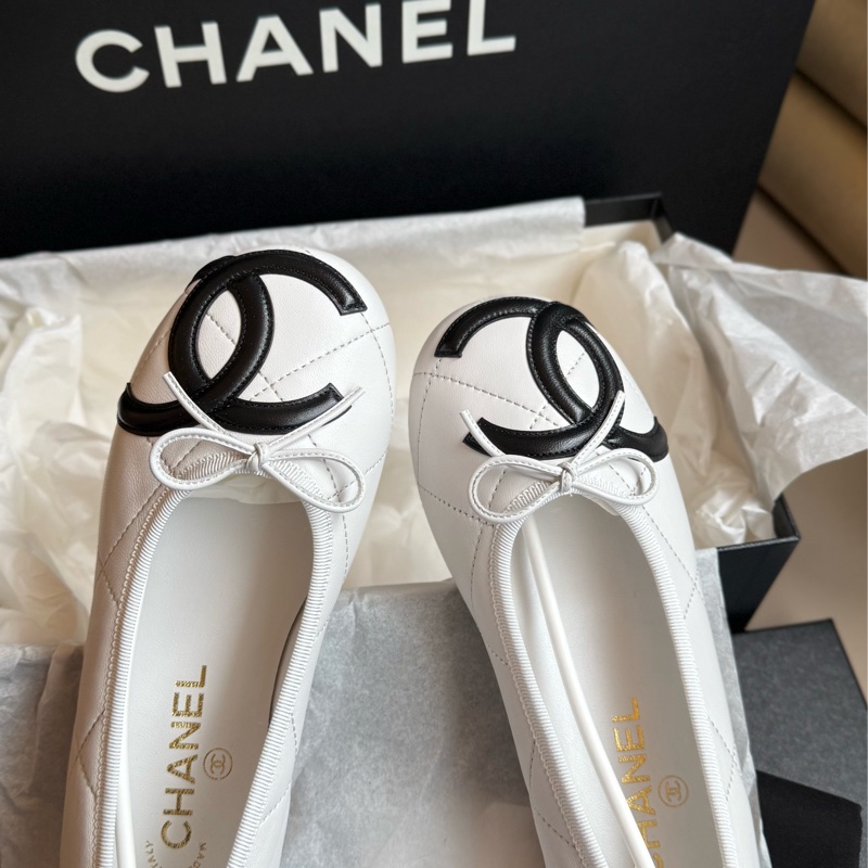 Chanel香奈兒26M coco beach白色康鵬鞋-3