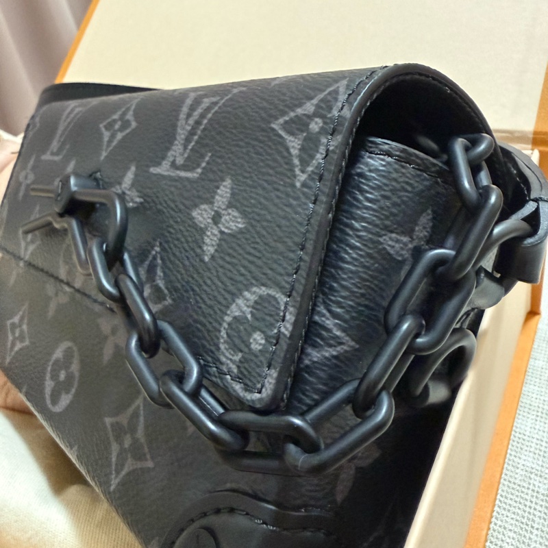 LV Monogram Eclipse 鏈條小包｜附購證｜近全新9成｜男女適用🔥-6