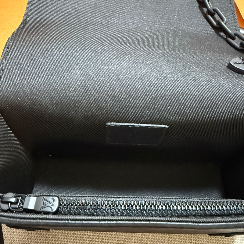 LV Monogram Eclipse 鏈條小包｜附購證｜近全新9成｜男女適用🔥-7