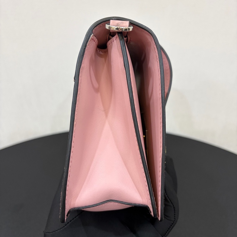 Prada/普拉達 大舌頭包-3