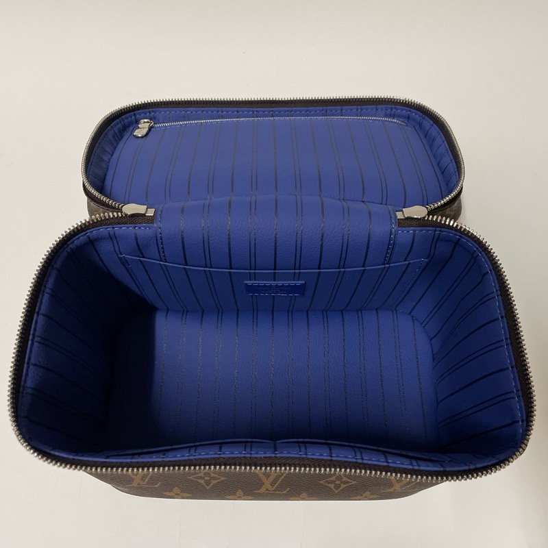 Louis Vuitton 經典老花手提化妝包【全新／官網價$ 45,500】-8