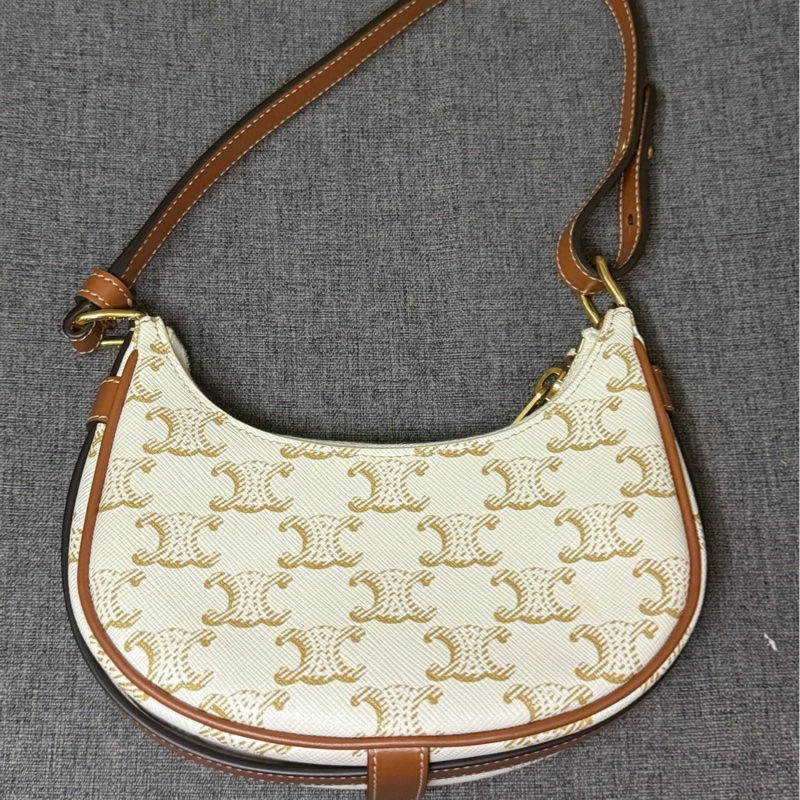 賽琳/Celine 迷你TriompheCanvas牛皮革包16 x 12 x 5單品-0