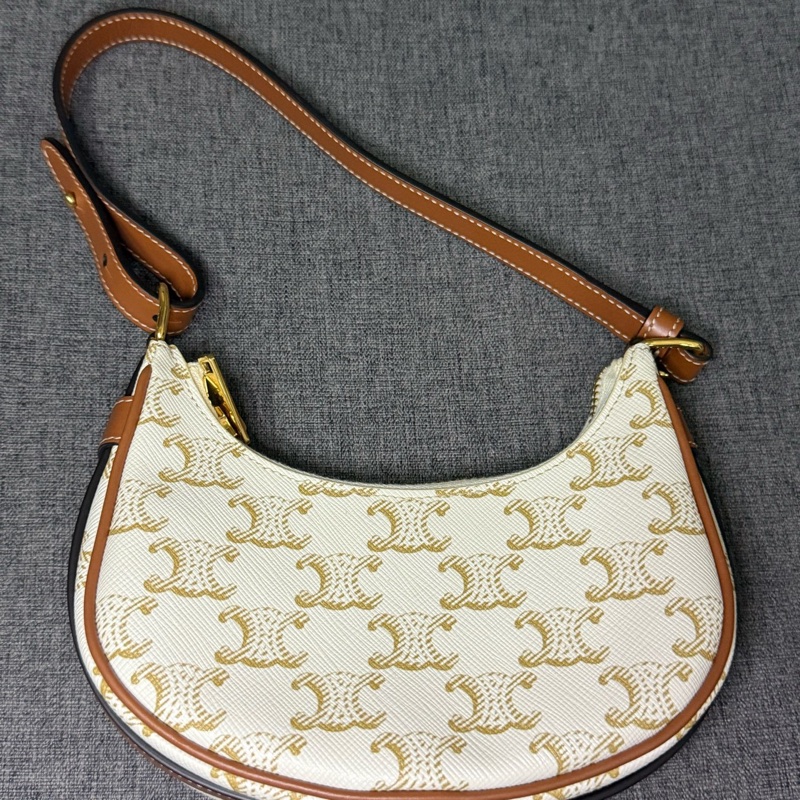 賽琳/Celine 迷你TriompheCanvas牛皮革包16 x 12 x 5單品-1