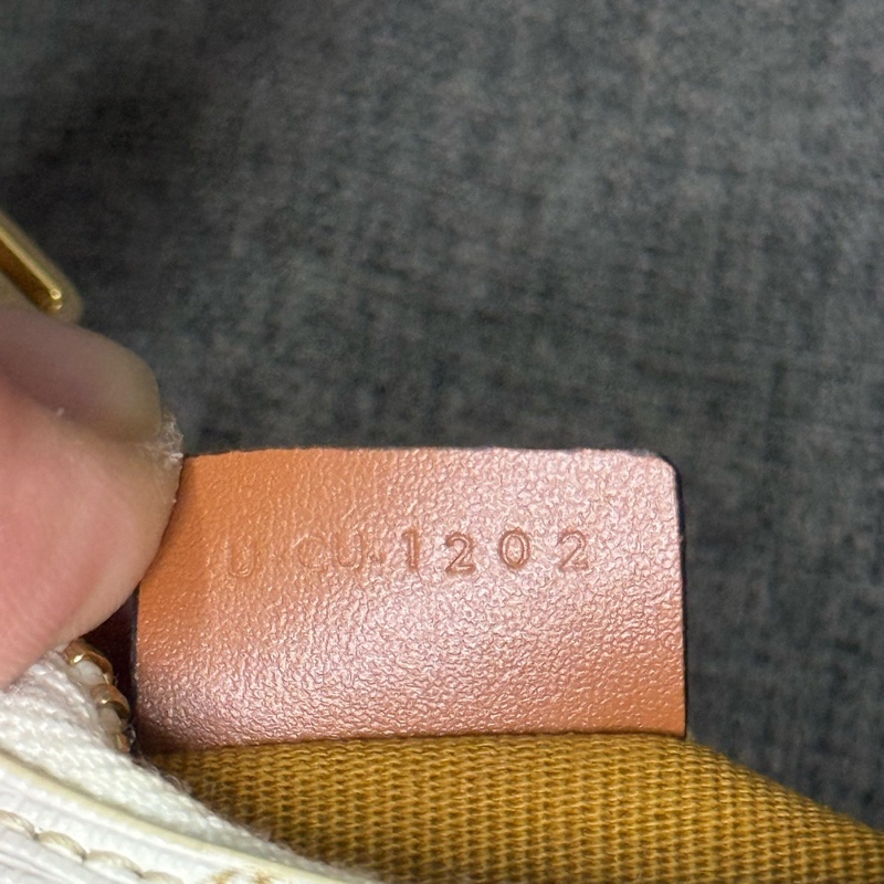 賽琳/Celine 迷你TriompheCanvas牛皮革包16 x 12 x 5單品-4