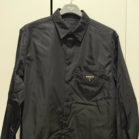 PRADA Re-Nylon 恤衫