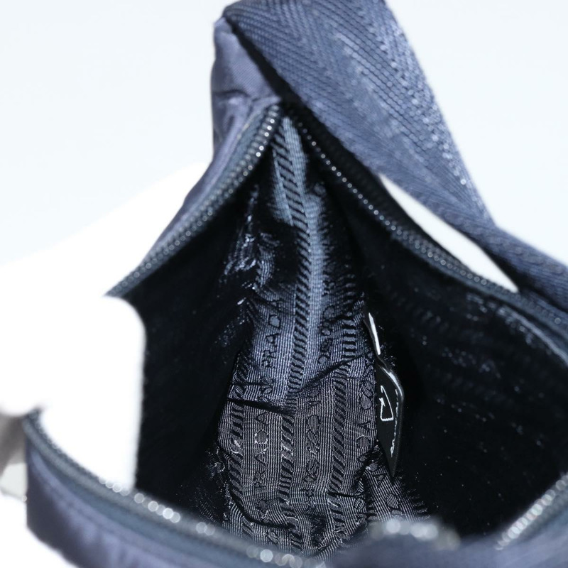 【日本直送】PRADA 復刻版尼龍海軍藍銀色手提包 正品 ka4069M-21