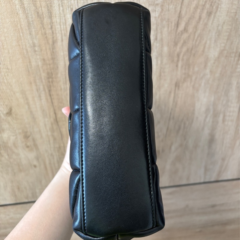 YSL Saint Laurent_Puffer mini 黑色 鏈帶包-4
