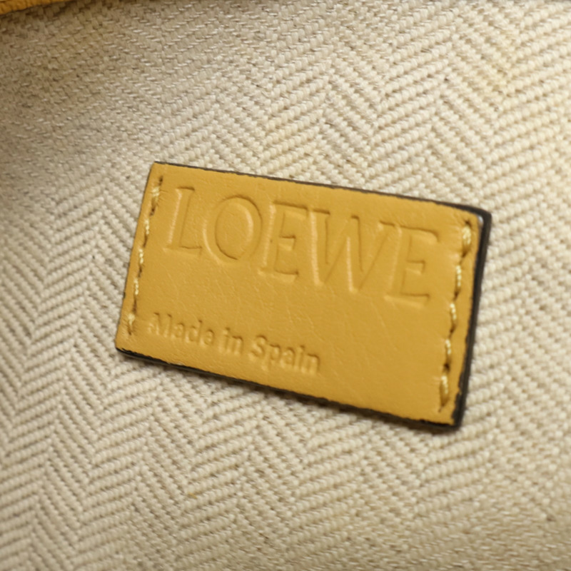 黃色 羊皮 Flamenco 肩背包【LOEWE 羅威】-3