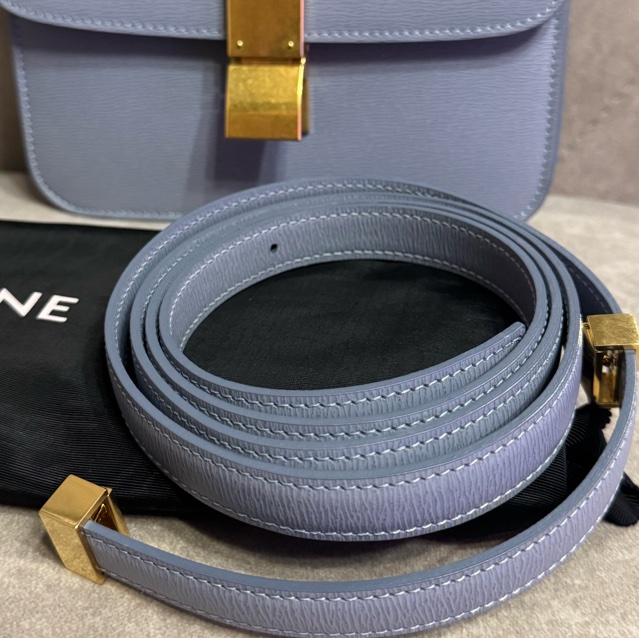 ［99%新］Celine 賽琳 box霧藍色小號 配件：肩帶塵袋-10