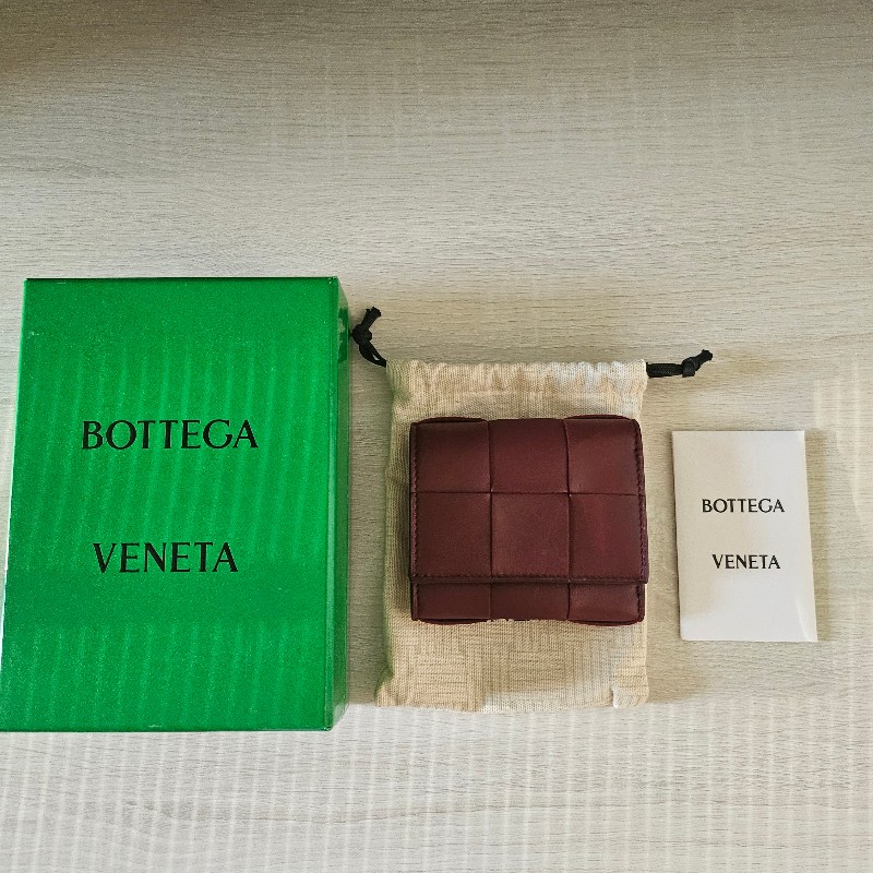 bottega veneta 三折短夾-9