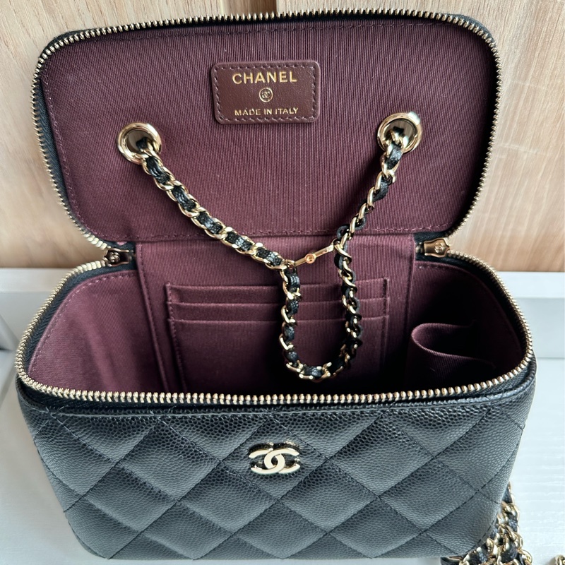 Chanel 香奈兒 魚子醬 牛皮 長盒子 Vanity-13