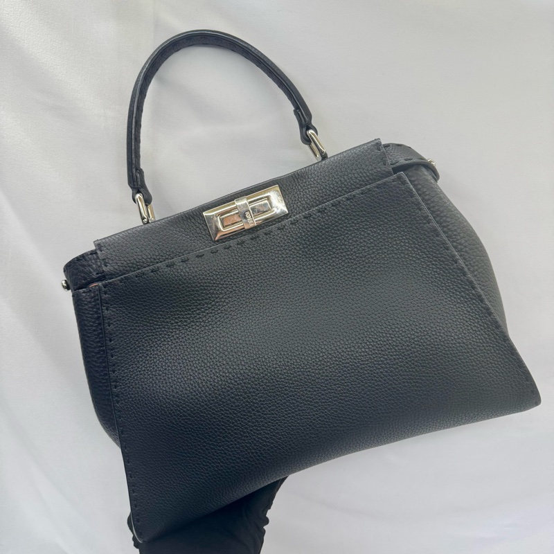 芬迪 FENDI PEEKABOO 牛皮手提包（無背帶）8BN290-0