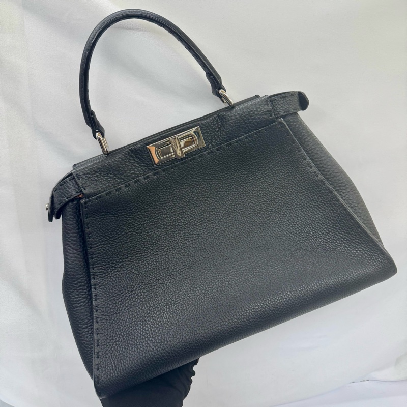 芬迪 FENDI PEEKABOO 牛皮手提包（無背帶）8BN290-1